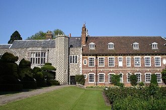 Hall Place and Gardens, Greater London