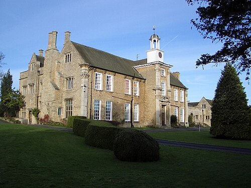Hinwick Hall, Bedfordshire